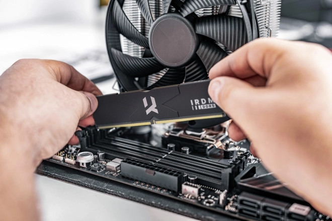 Geheugen IRDM DDR5 64GB (2x32GB) 6400MHz CL32 zwart