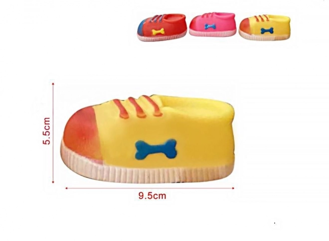 Hondenspeelgoed / Kauwspeeltje voor honden - rubberen schoen, lengte 9,5 cm, mix kleuren