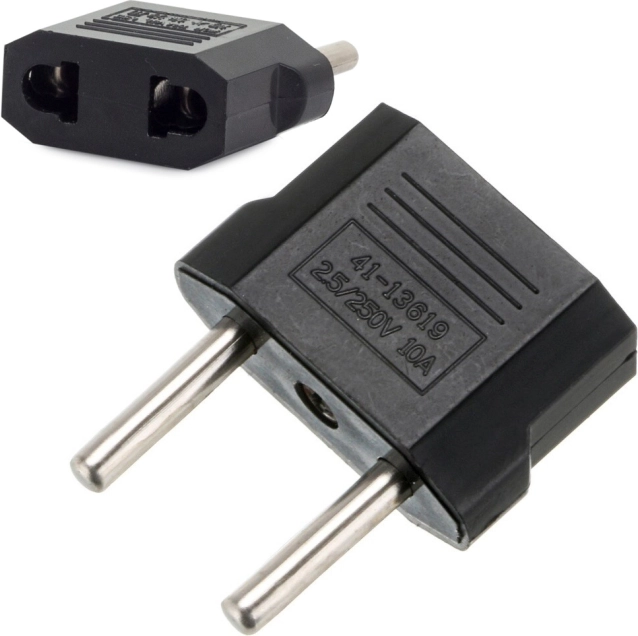 Reisadapter platte stekker naar Europese tweepolige 250 V 10 A