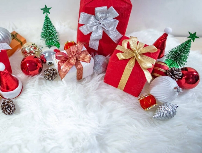 Witte harige onderkleed voor kerstboom