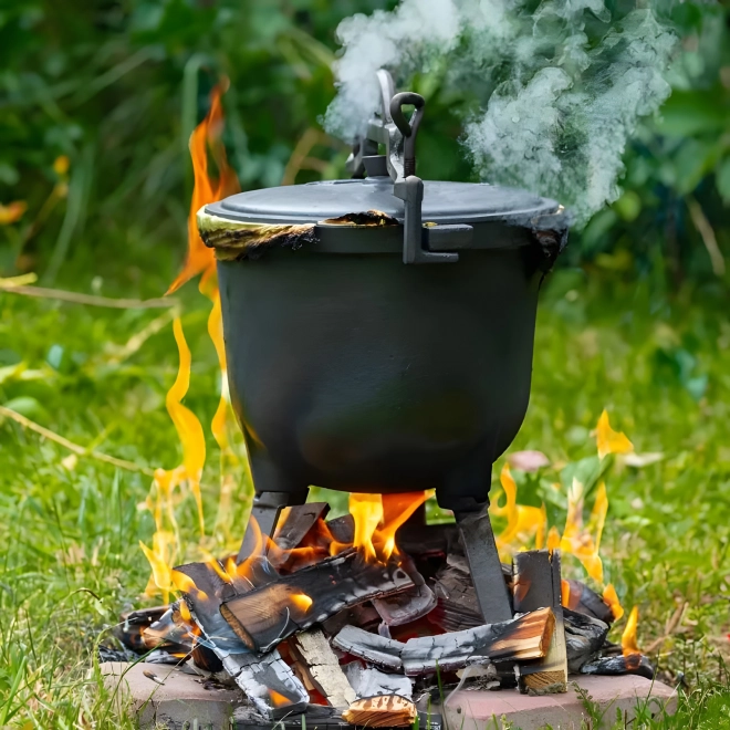 Gietijzeren pot 8L op driepoot MultiGarden