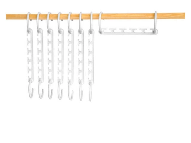 Organizer voor kledinghangers in de kast