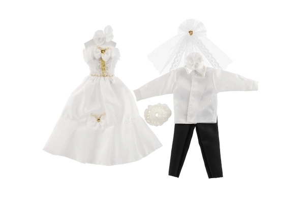 Kleding voor poppen en poppenkleertjes