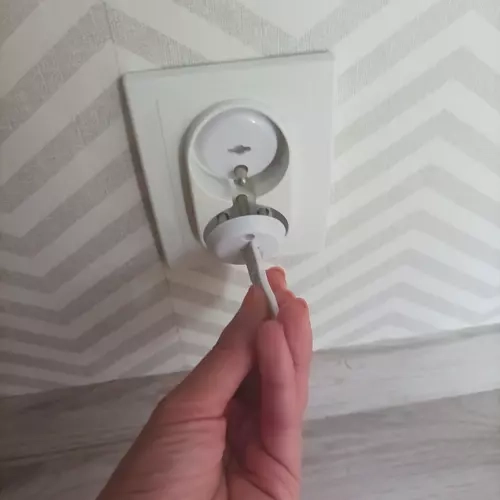 Veiligheidsdeksels voor stopcontacten wit