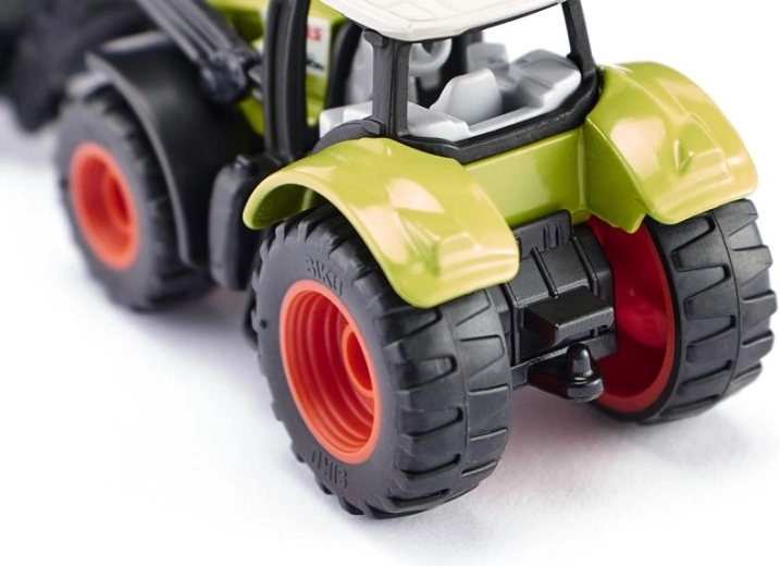 Rubberen banden en achterhaak voor aanhanger