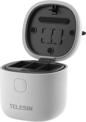 Tegelijkertijd drie batterijen opladen