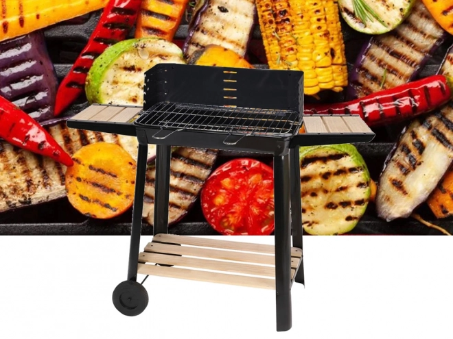 Grote tuinbarbecue op houtskool
