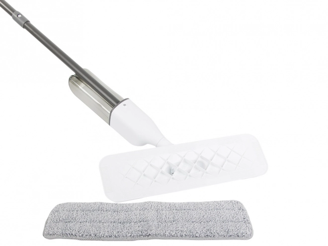Opvouwbare mop met pad en sproeier
