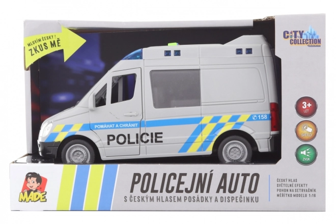 Politieauto met Tsjechische stem