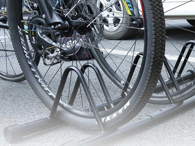 Standaard voor 3 fietsen voor opslag