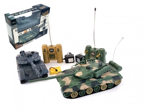 Tank RC 2 stks 33cm tankgevecht met geluid en licht in doos 42x32x14cm