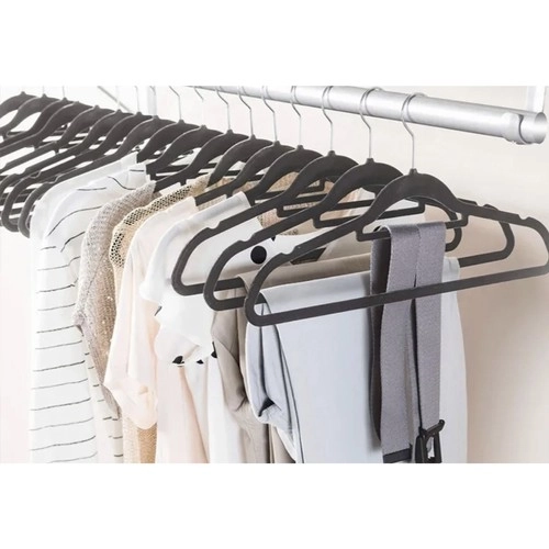 Set van 20 grijze fluwelen hangers Ruhhy