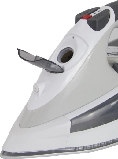 Schoon strijken zonder druppels en kalkaanslag