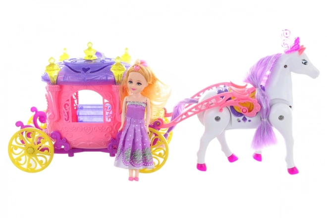 Paard met poppenwagen