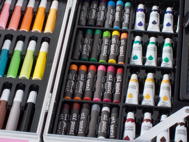 Creatieve roze kunstset 145 stuks in koffer