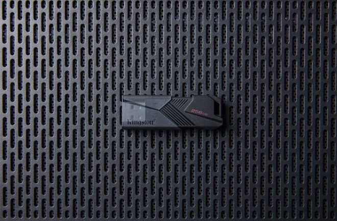 Flashschijf Data Traveler Exodia Onyx 128GB USB3.2 Gen1