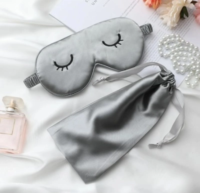 Slaapmasker met grijze hoes