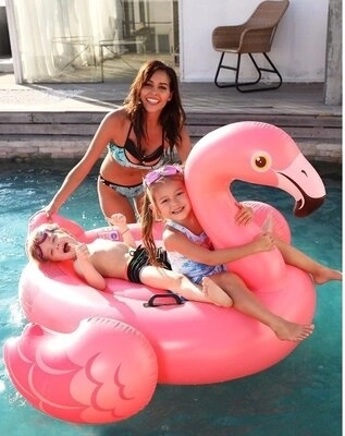 Opblaasmatras flamingo klein 147 x 147 cm