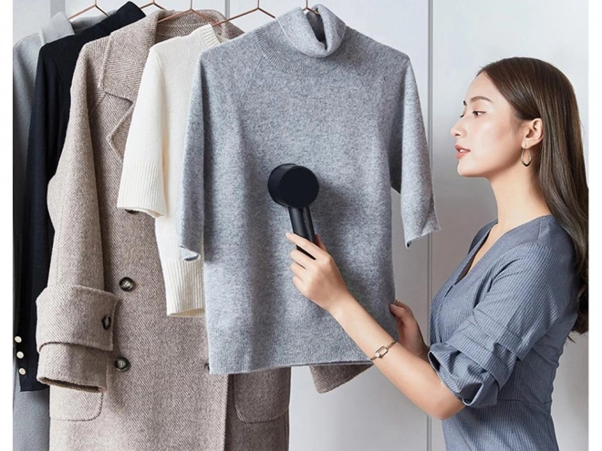 Scheerapparaat voor bekleding en het verwijderen van pluisjes