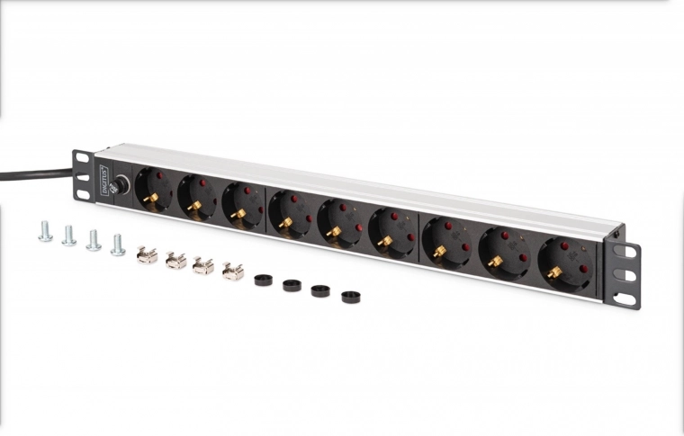9 Schuko-stopcontacten gedraaid onder 45°