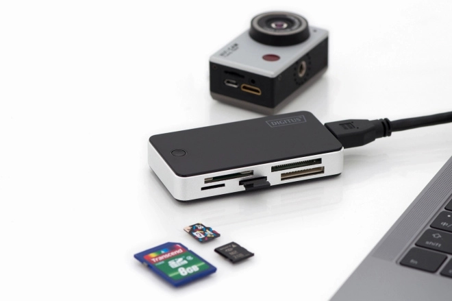 5-poorts USB 3.0 SuperSpeed kaartlezer