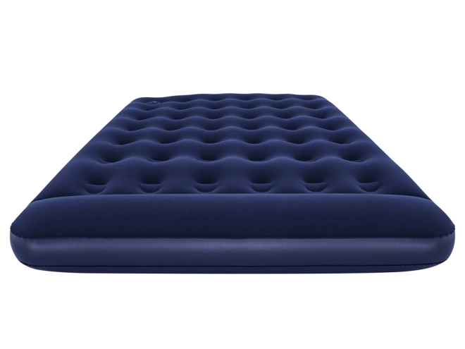 Ruim tweepersoonsluchtbed voor een comfortabele nachtrust