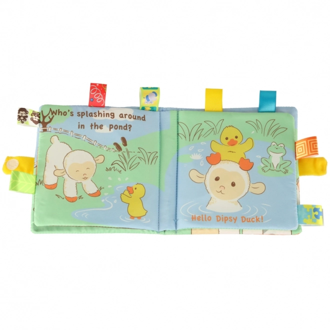 Sensorisch kinderboek met schaapje en labels