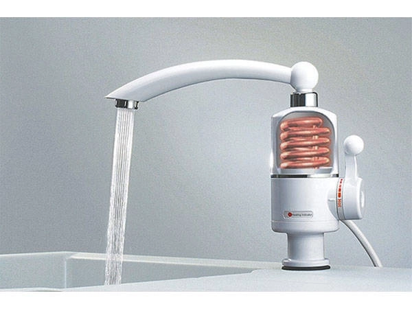 Elektrische doorstroom waterverwarmer