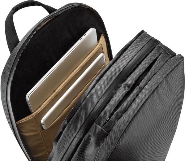 Veilige opslag voor 17″ laptop