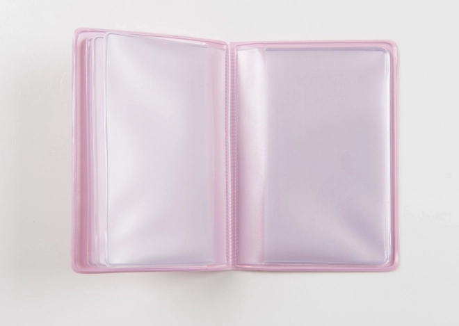 Kaartetui voor loyaliteitskaarten in pastelkleuren