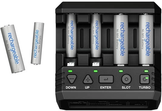 Vier onafhankelijke AA/AAA-sleuven