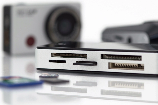 5-poorts USB 3.0 SuperSpeed kaartlezer