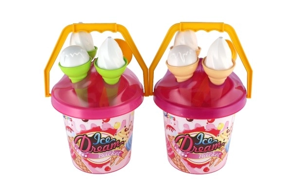 Zandset plastic emmer + ijshoornvormpjes 2 kleuren in net 18x28x17cm 12m+