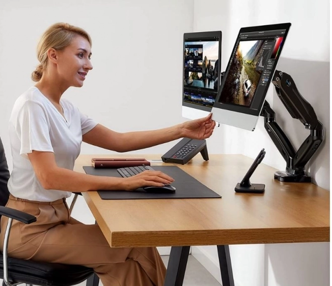 Stand voor twee monitoren met gasveer