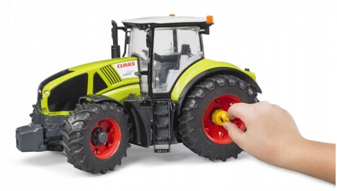 Bruder Tractor CLAAS AXION 950