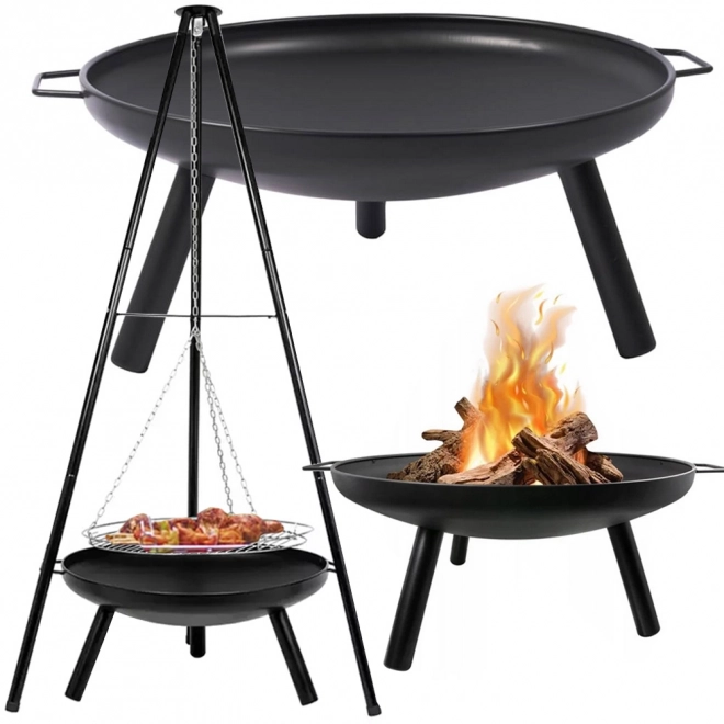 Grote tuinbarbecue met standaard op driepoot en hangende grill rooster