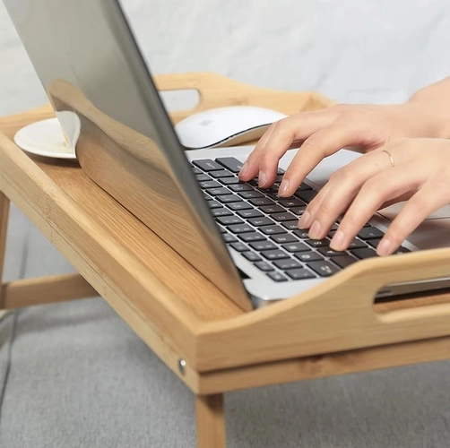 Opvouwbare bamboetafel voor bed met laptopfunctie