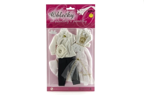 Kleding voor poppen en poppenkleertjes