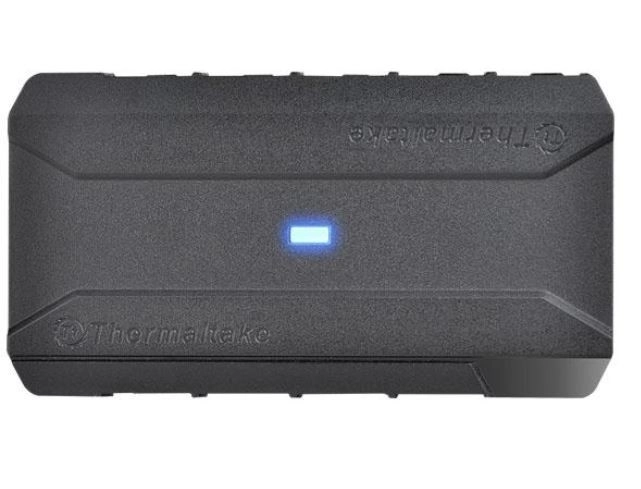 Thermaltake Commander FP PWM ventilatorhub met 10 poorten