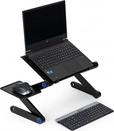 Twee afzonderlijke oppervlakken: laptop en muis