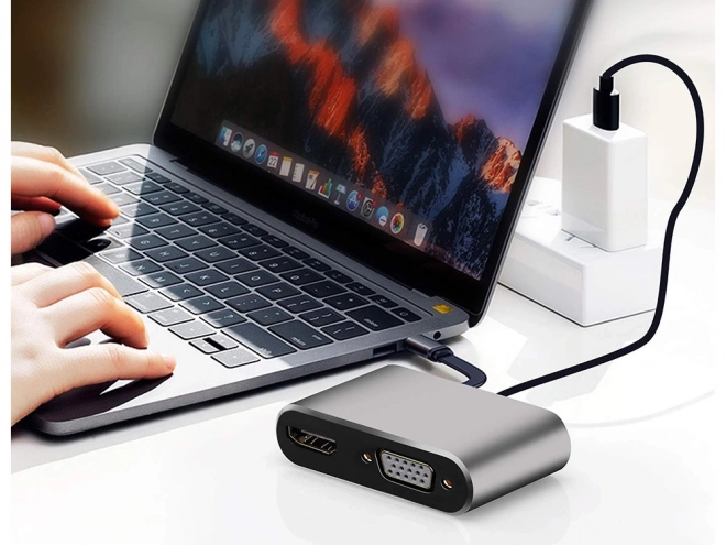Adapter USB-C HDMI 4K VGA Hub met Power Delivery