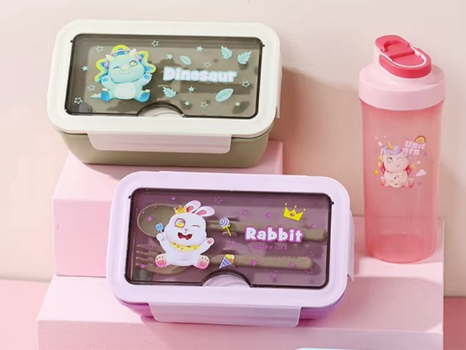 Multifunctionele lunchbox met bestek
