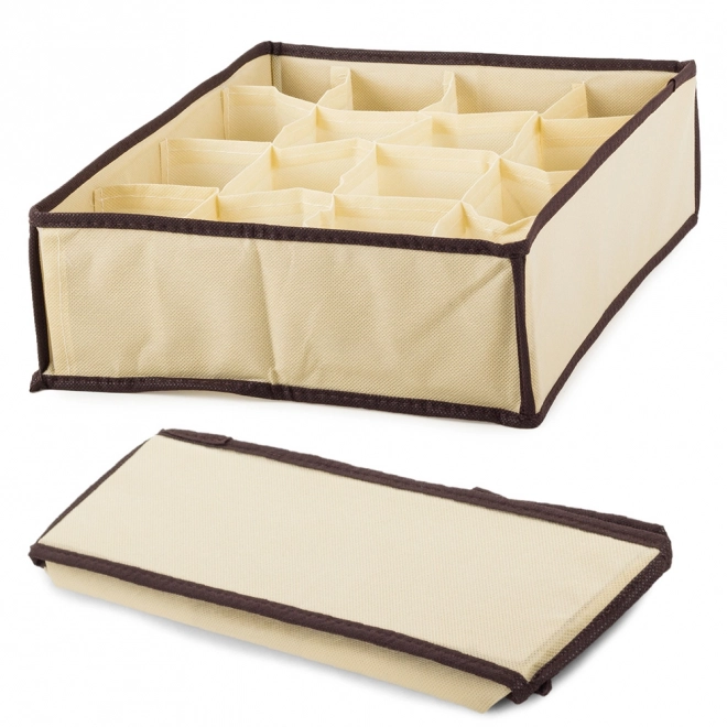 Beige lade-organizer voor ondergoed en sokken