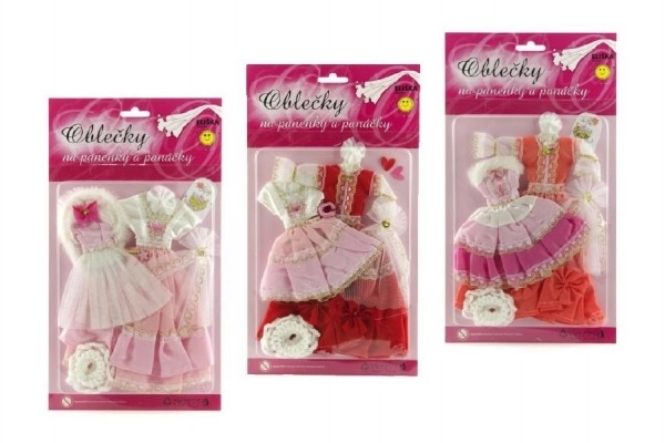 Kleding met accessoires voor poppen 2 stuks