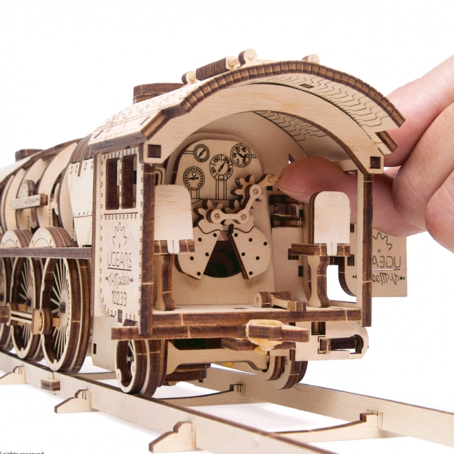 Ugears 3D puzzel - Locomotief V-express met wagon 538 delen