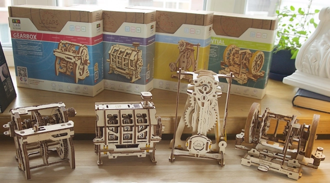 Ugears 3D puzzel - Slinger metronoom 92 stukjes