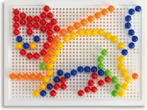 Creatieve mozaïek met 150 gekleurde pinnetjes