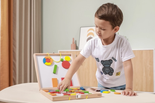 Houten magnetische speelgoedset in een koffertje