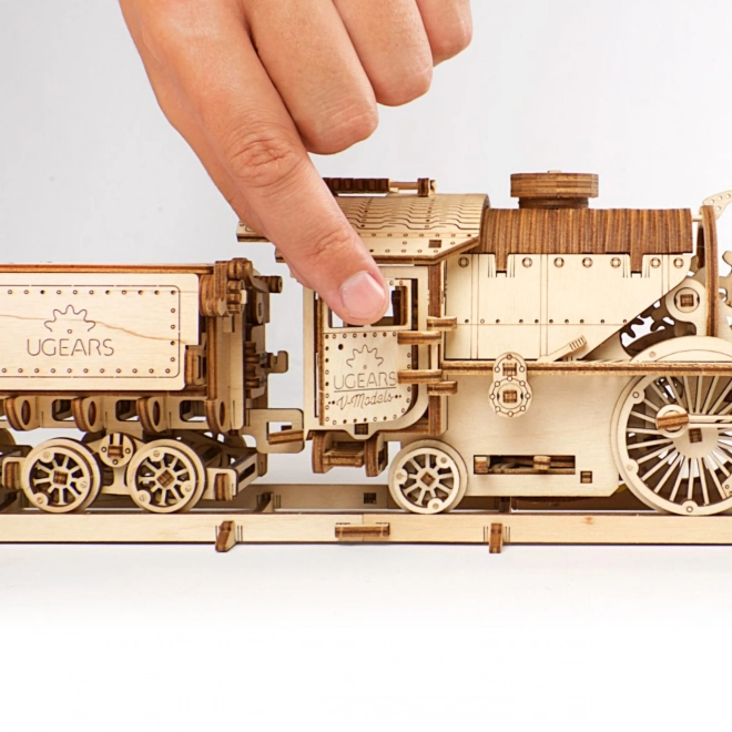 Ugears 3D puzzel - Locomotief V-express met wagon 538 delen