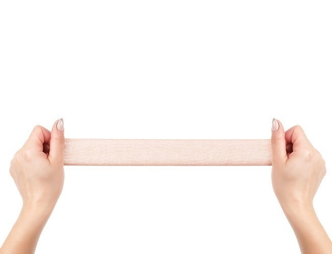 Universele modellentape voor het verstevigen van het decolleté